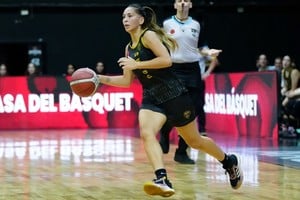 Wanda López, la basquetbolista de 24 años murió tras ser embestida por un tren. Foto: Obras Basket