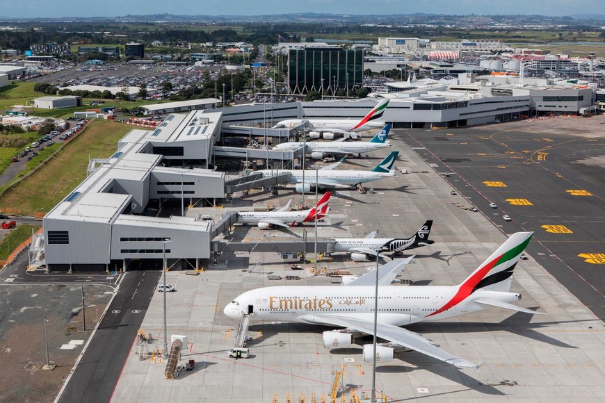 La escala arribará en Auckland (AKL) para luego seguir a China.
