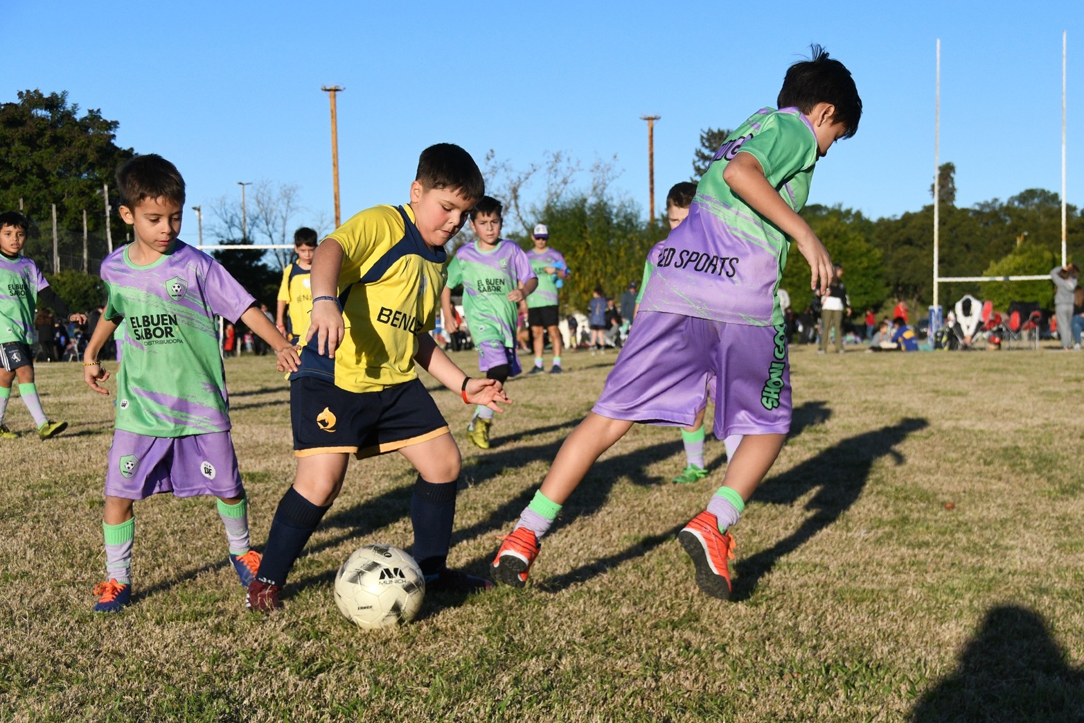 Encuentro de escuelitas de fútbol en Club Querandí