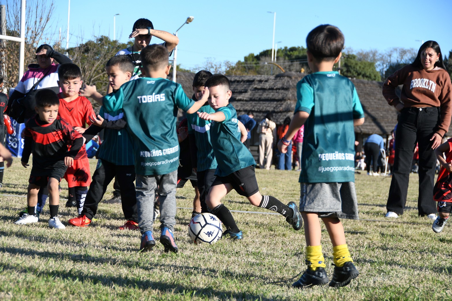 Encuentro de escuelitas de fútbol en Club Querandí
