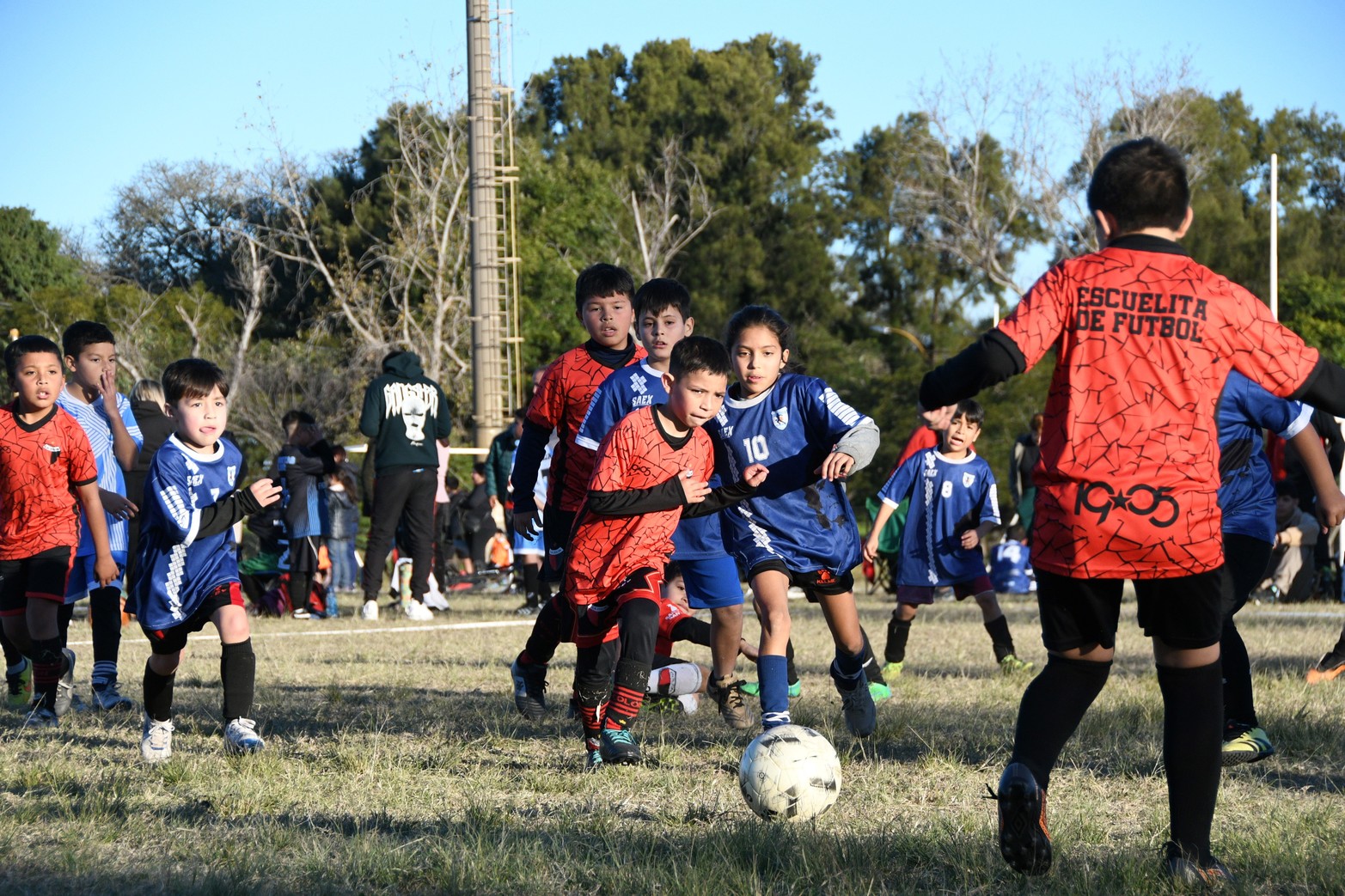 Encuentro de escuelitas de fútbol en Club Querandí