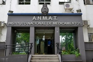 ANMAT retiró del mercado tres productos cosméticos.
