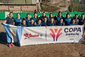 Encuentro por la Copa Santa Fe de fútbol femenino.