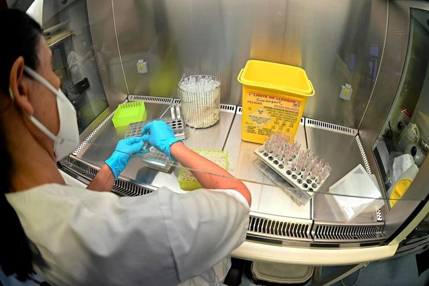 La ANMAT inhibió las actividades productivas de la firma HLB PHARMA GROUP. También las actividades productivas de la firma Laboratorios Ramallo.