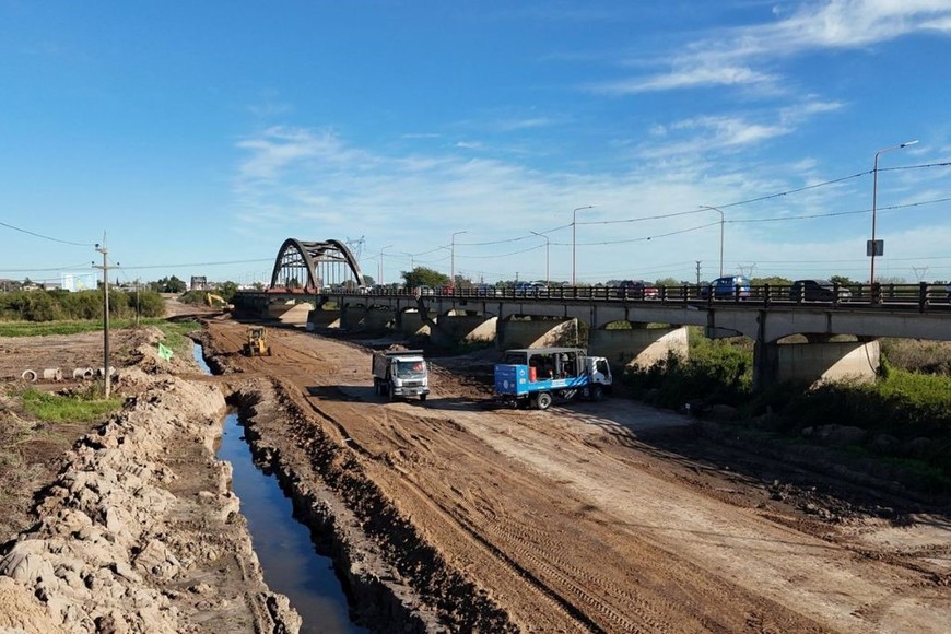 Se colocarán 136 pilotes de hormigón, con más de 25 metros de profundidad.
