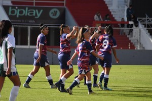 Goleó y gustó. Unión le hizo 4 a San Migue y sigue como líder y con puntaje ideal. Gentileza: Prensa de Unión