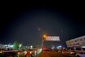 Interceptor missiles are fired, after Iran's armed forces say they targeted the Al-Udeid base in a missile attack, as seen from Doha, Qatar, June 23, 2025. REUTERS/Stringer   TPX IMAGES OF THE DAY