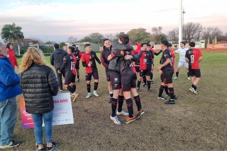 Central de San Carlos hizo la épica y le ganó al último campeón. Foto: El Litoral