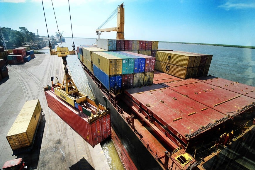 Cambio en el sistema de aranceles aplicados a los trámites de importación de alimentos y envases