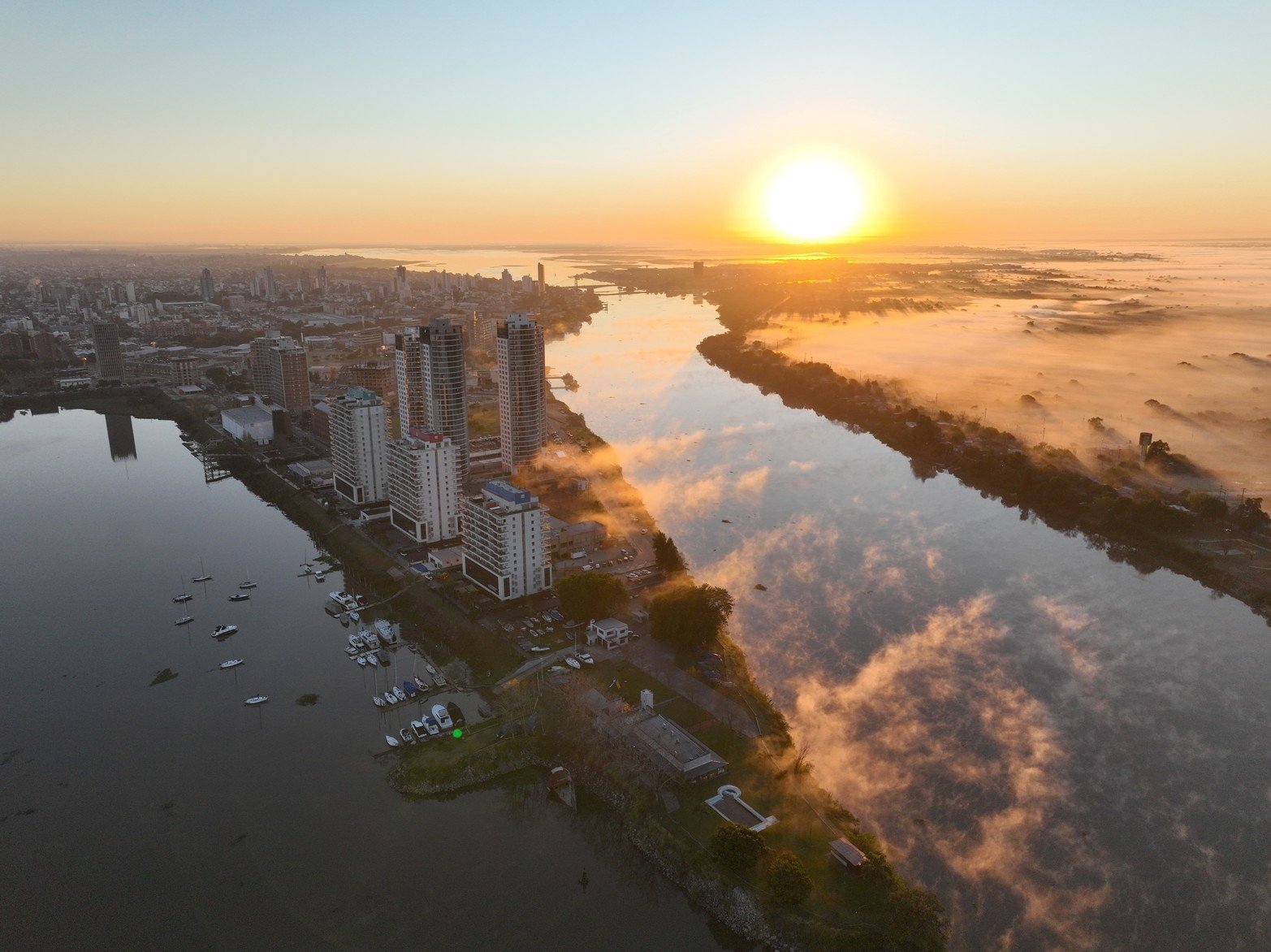 Así se vio la ciudad de Santa Fe este viernes por la mañana.