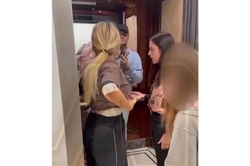 Efectivos de la Policía de CABA tienen la autorización de ingresar al domicilio por la fuerza.