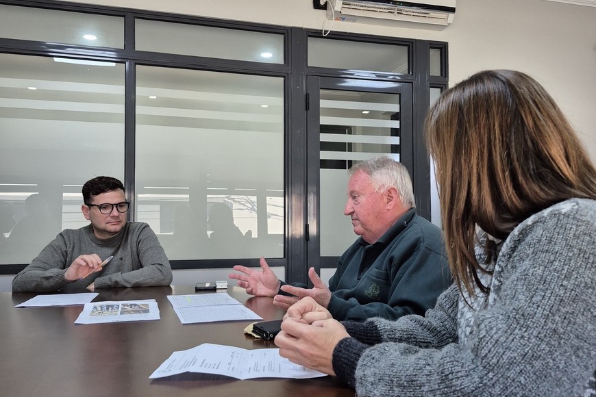 Las prácticas se desarrollarán en el Laboratorio de la Escuela y los alumnos deberán realizar previamente una serie de tareas en el ámbito escolar.