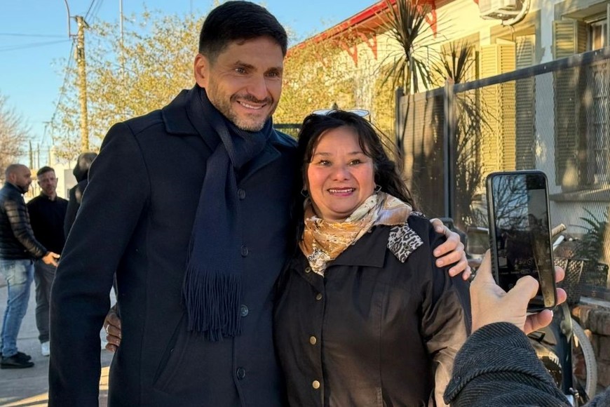 El mandatario informó que los comicios comenzaron con normalidad en todo el territorio