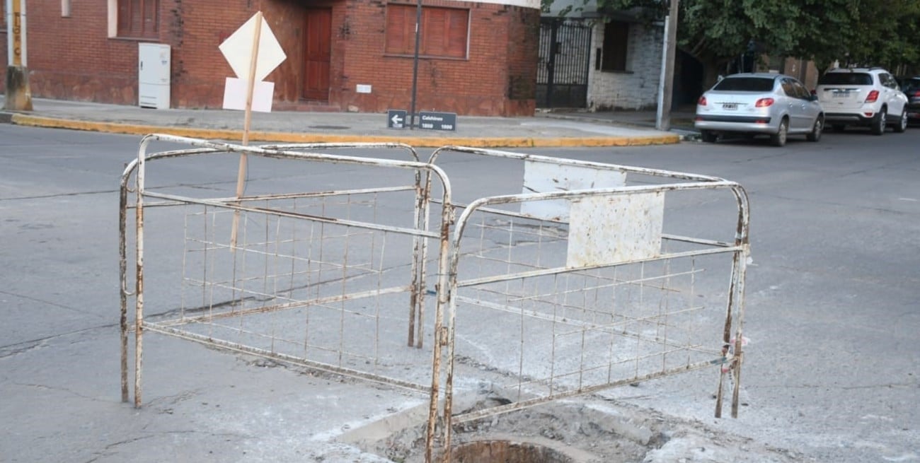 Por Necochea hay varios corralitos, también por Ituzaingo, entre otras calles. Crédito: Manuel Fabatía