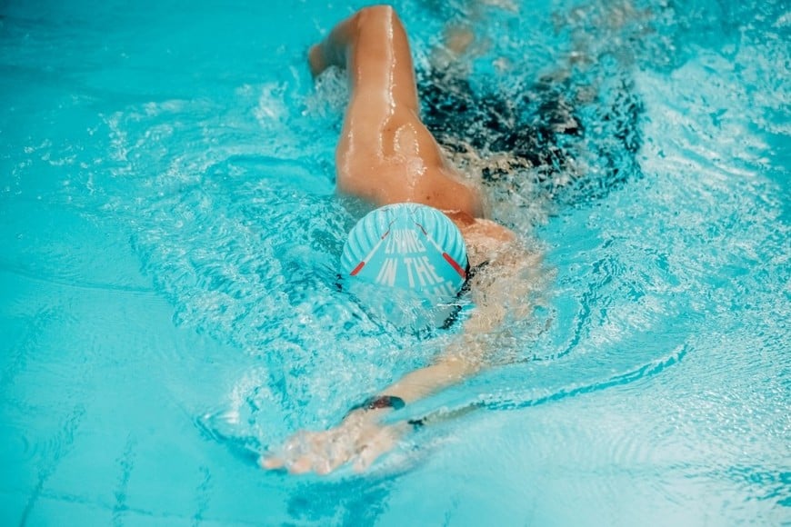 Nadar mejora la memoria y la concentración.