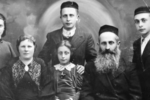 Foto de la familia de Levi. Los únicos sobrevivientes fueron Levi y su padre. Foto: Gentileza Adriana Lerman