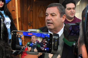 "Fuimos a presentar el proyecto, a defenderlo, pudimos explicarlo y finalmente logramos la aprobación", indicó el rector de la UNL. Crédito: Guillermo Di Salvatore