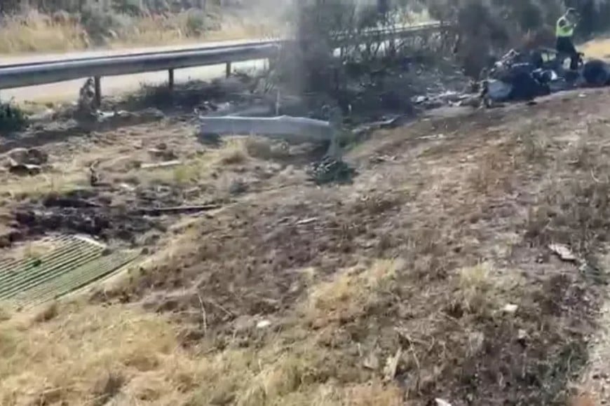 Así quedó el auto en el que iba Diogo. Crédito: DIARIO DE CASTILLA Y LEÓN