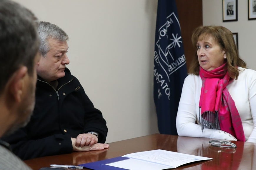 Por su modalidad virtual, la Licenciatura en Óptica y Contactología brinda mayores posibilidades a personas del interior de la provincia y del país. Gentileza UCSF