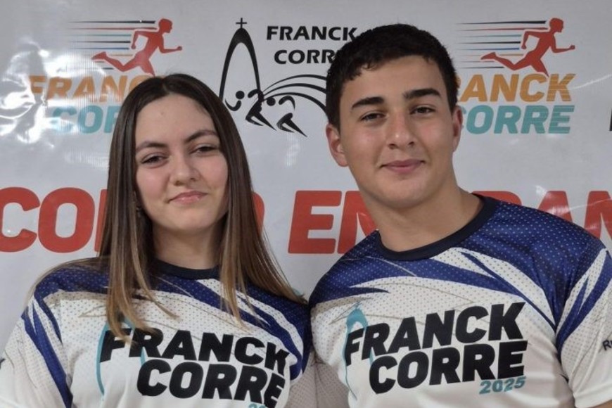 La presentación ante la prensa estuvo a cargo de Marcelo Degiorgio y de Betina Bassi, integrantes de este grupo de maratonistas que en 2018 retomó este desafío que hoy tiene un sentido solidario, pero además deportivo y turístico en Franck.