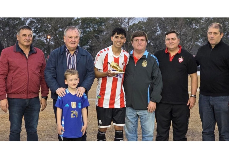 La entrega de premios coronó una jornada cargada de emoción y espíritu deportivo en el oeste santafesino. Foto: Gentileza