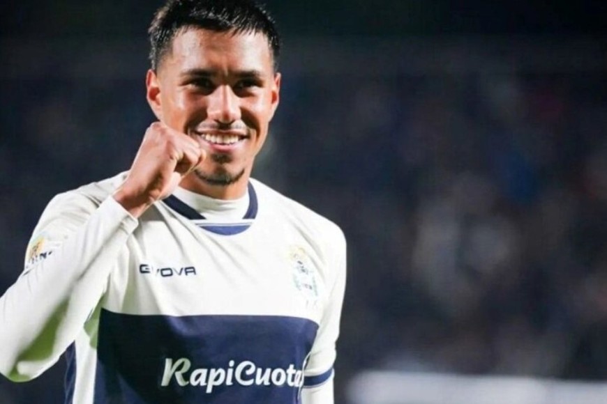 Rodrigo Saravia vuelve a sonar como posible refuerzo para el Tate.