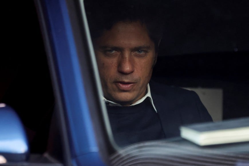 Governor of Buenos Aires Province Axel Kicillof leaves the Partido Justicialista (Justicialista Party) national building, ahead of a decision by Argentina's Supreme Court on the guilty verdict of  Argentina's former President Cristina Fernandez de Kirchner for defrauding the state, in Buenos Aires, Argentina, June 10, 2025. REUTERS/Tomas Cuesta