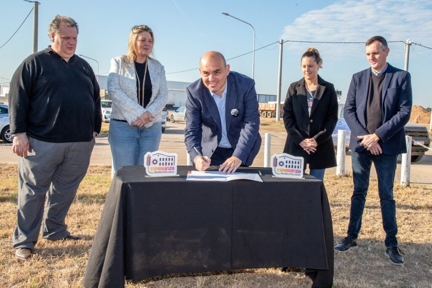 “Es un día histórico para la ciudad”, dijo el intendente