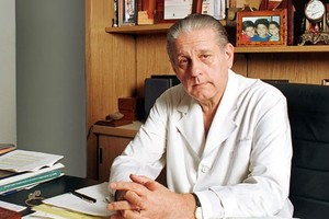 Favaloro siempre sostuvo que el acto médico "debe estar rodeado de dignidad, igualdad, piedad cristiana, sacrificio, abnegación y renunciamiento".