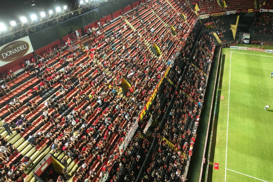 Tras la clausura total del sector norte del estadio (populares bajas y plateas altas), los simpatizantes se reubicarán en distintos sectores de la platea este.