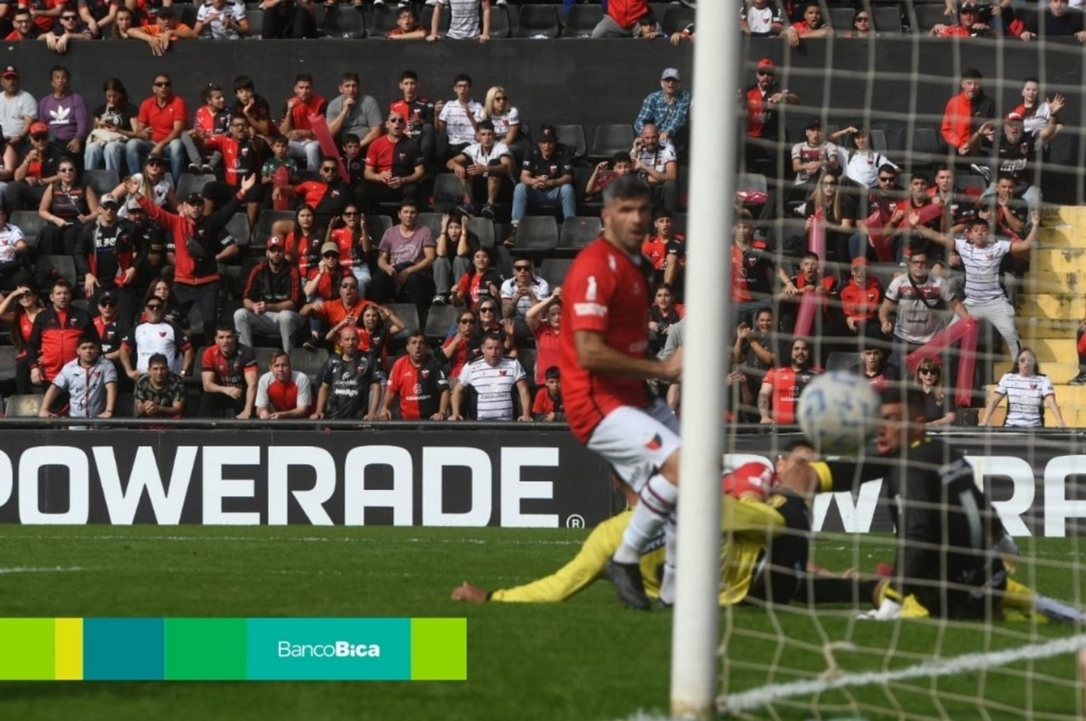 Galería BICA: Colón vs. Almirante Brown.