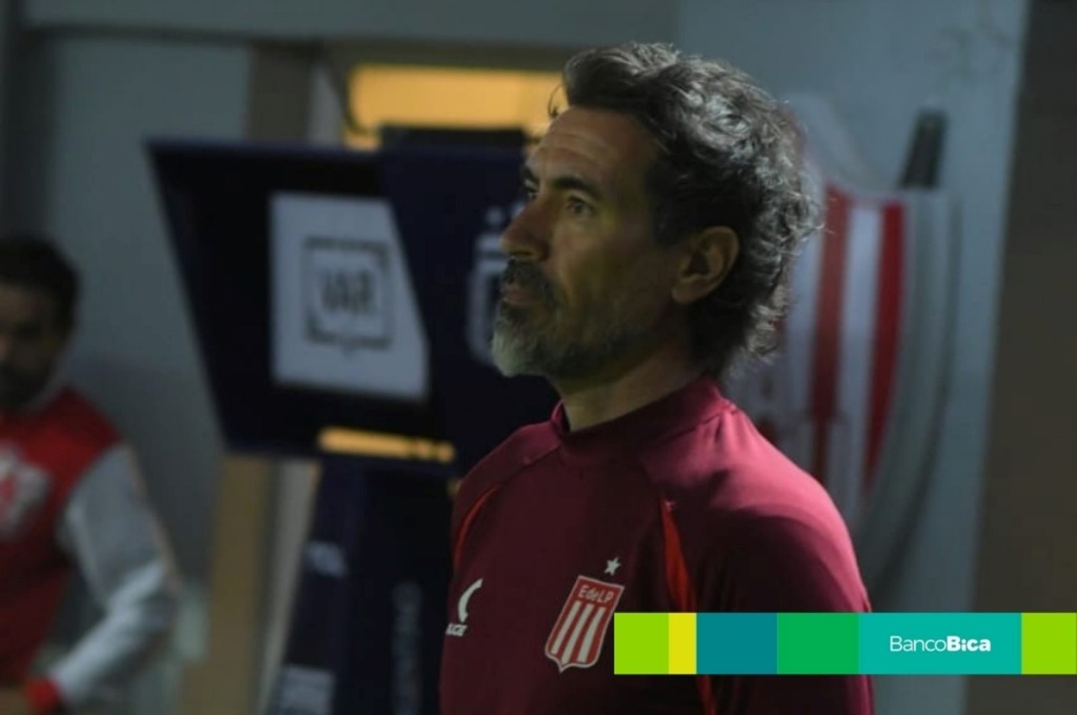 Galería BICA; Unión-Estudiantes