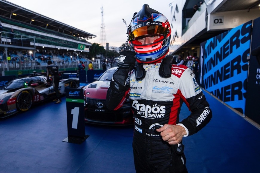 Lexus con el argentino José María "Pechito" López se quedaron con la victoria en LMGT3. Crédito de la foto: FIA WEC / DPPI / Julien Delfosse