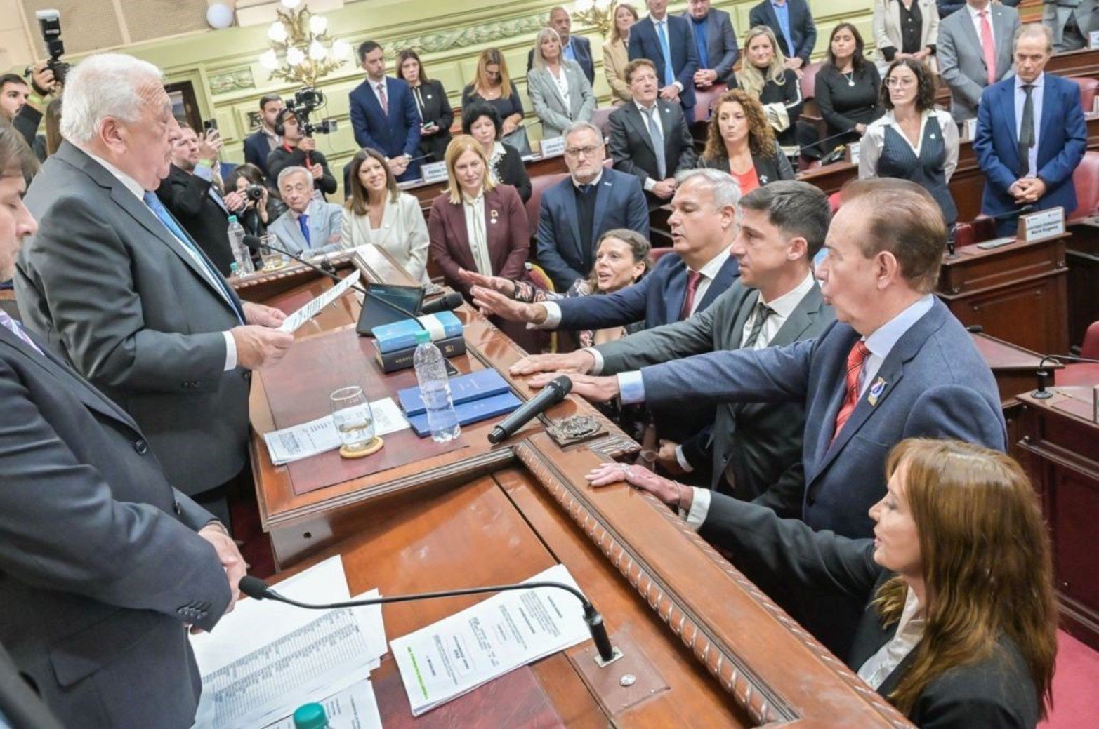 Juraron los convencionales que reformarán la Constitución de Santa Fe