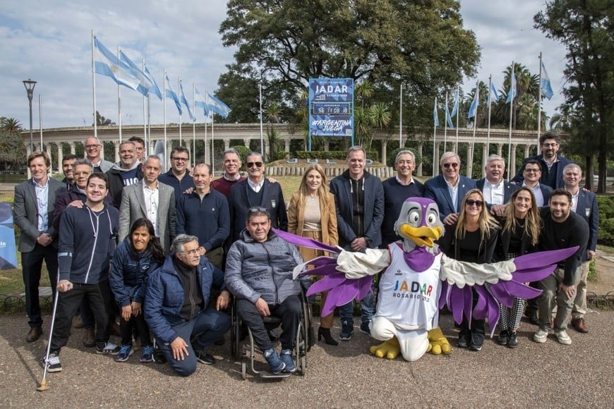 Javkin afirmó: "Es la primera vez que Argentina va a tener juegos de alto rendimiento previo o como inicio del ciclo olímpico. Luego van a estar los Odesur, por eso también lo organizamos acá y Rosario va a tener ese privilegio.