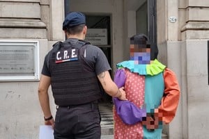 Un verdadero payaso "mala onda". Crédito: El Litoral.