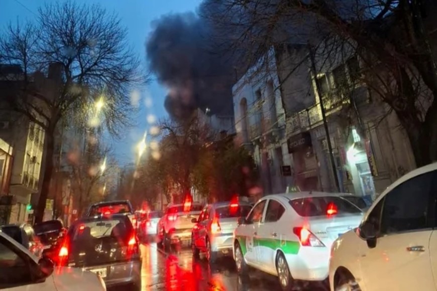 Evacuados por riesgo de derrumbe y explosiones.