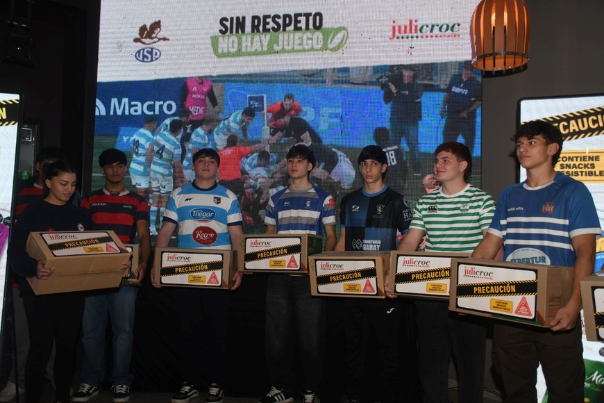 Julicroc y la Unión Santafesina: Unidos por los valores en el deporte. Foto: Manuel Fabatía