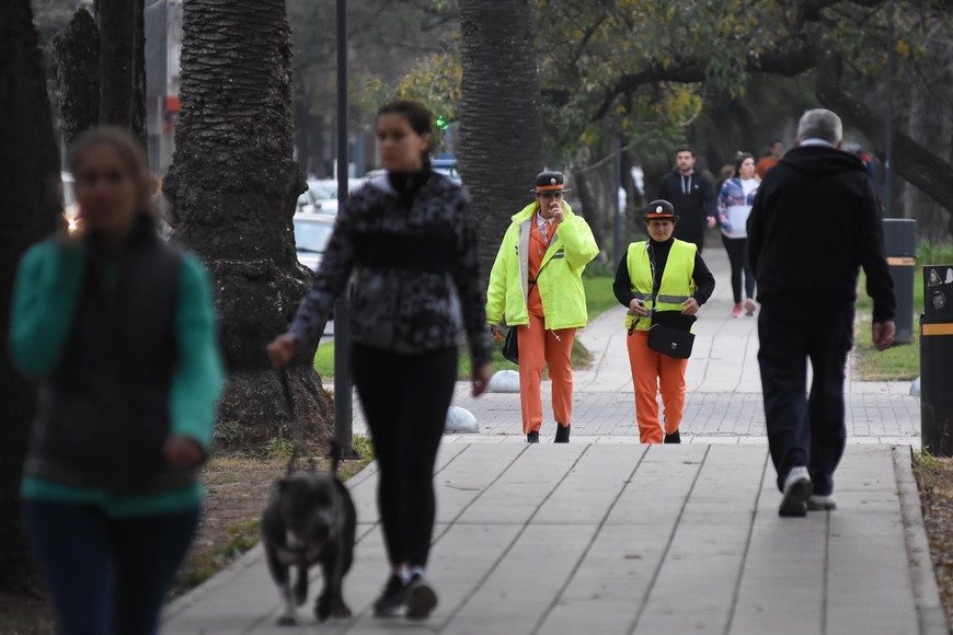 La senda peatonal, paseo obligado para los santafesinos.