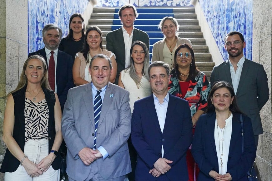 Poletti junto al alcalde de la ciudad portuguesa, Ricardo Río.