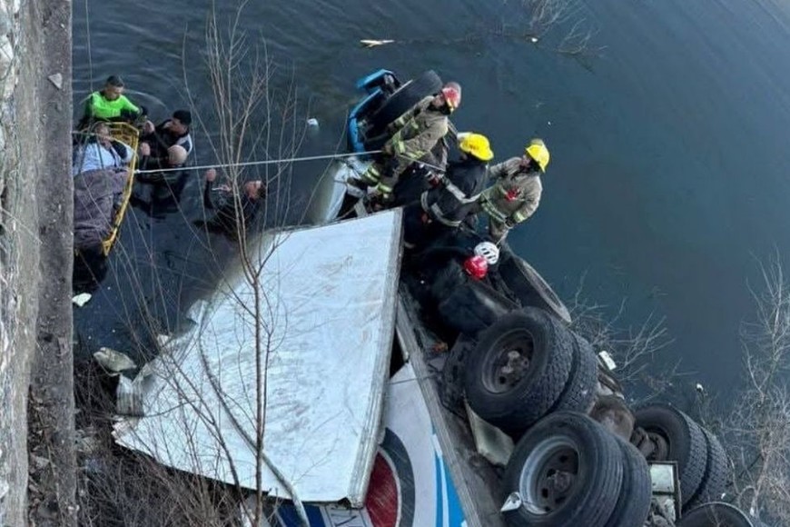 El conductor de 24 años murió en el acto