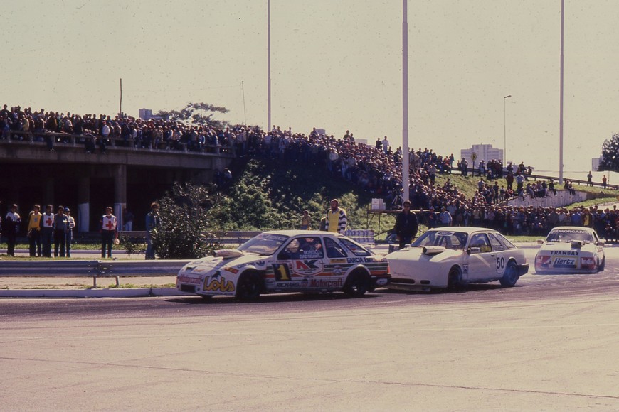 Otro de los registros de aquella jornada inolvidable de 1985. Santa Fe fue una fiesta.