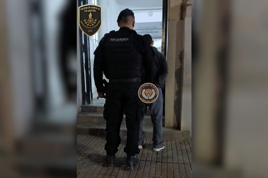 El conductor, un hombre de 47 años, fue llevado a la Seccional 8va