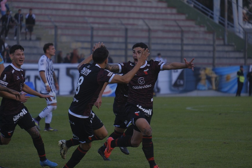 Colón. Crédito: Javier Corbalan.