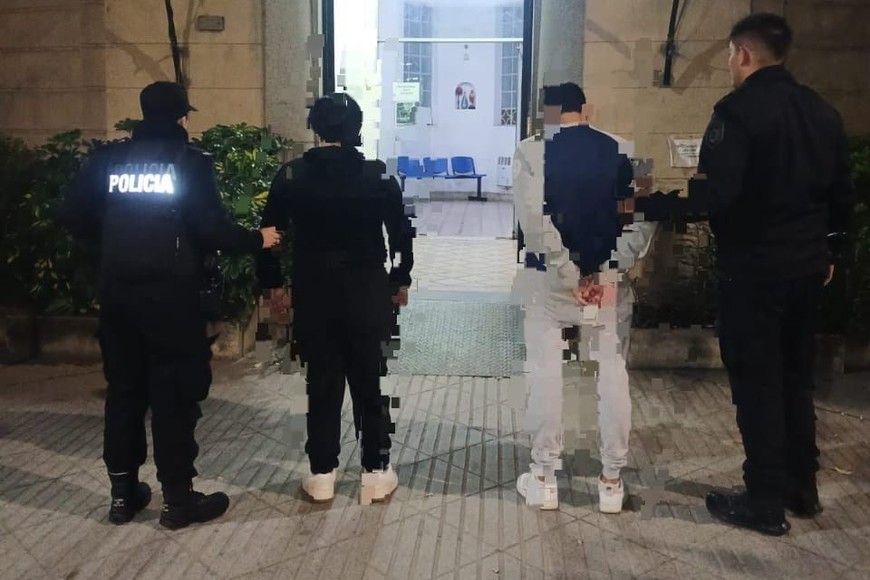 Recuperó dos paletas de paddle que estaban a la venta en redes sociales