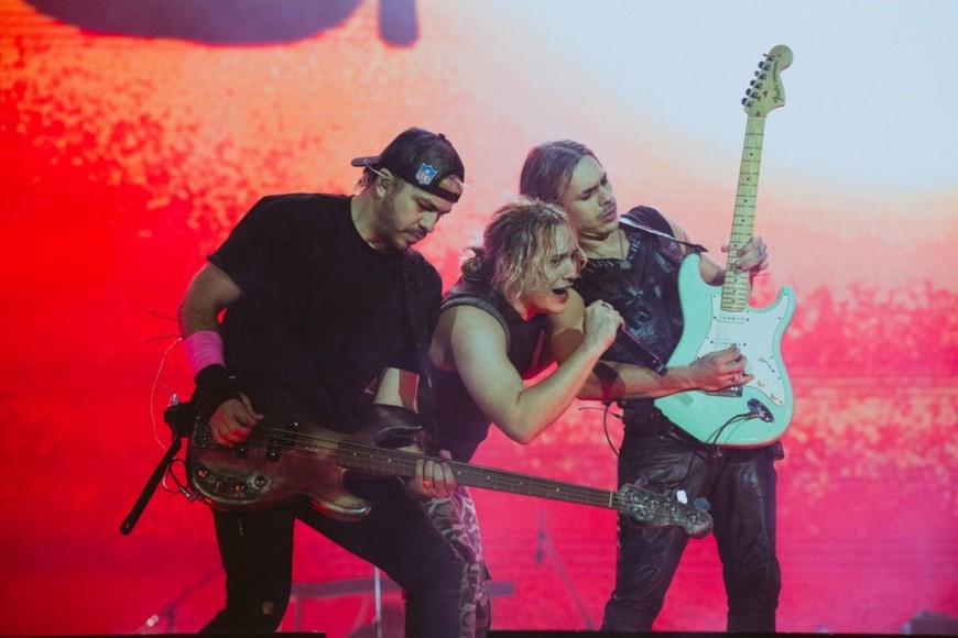 Airbag, banda de los hermanos Gastón, Guido y Patricio Sardelli