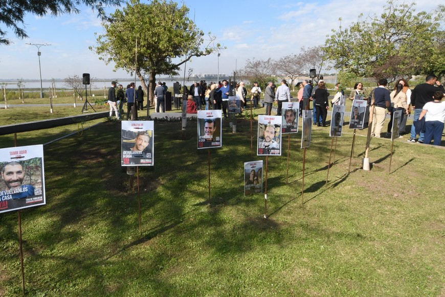 Carteles y pancartas recordaron el reclamo contra la impunidad. Crédito: Luis Cetraro.