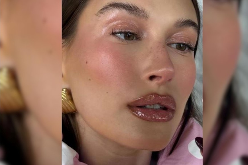 Labios jugosos y brillantes con el estilo cream soda lips.