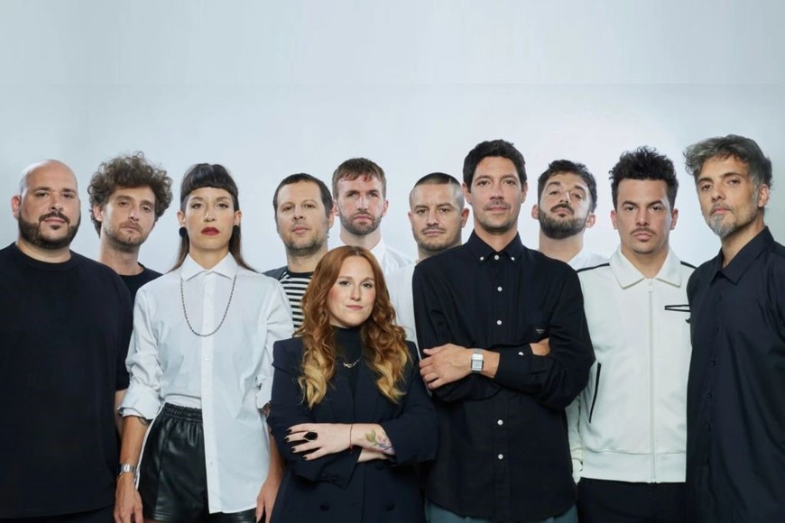 El Kuelgue: La formación completa actual, que grabó “Juegue Kuelgue”.