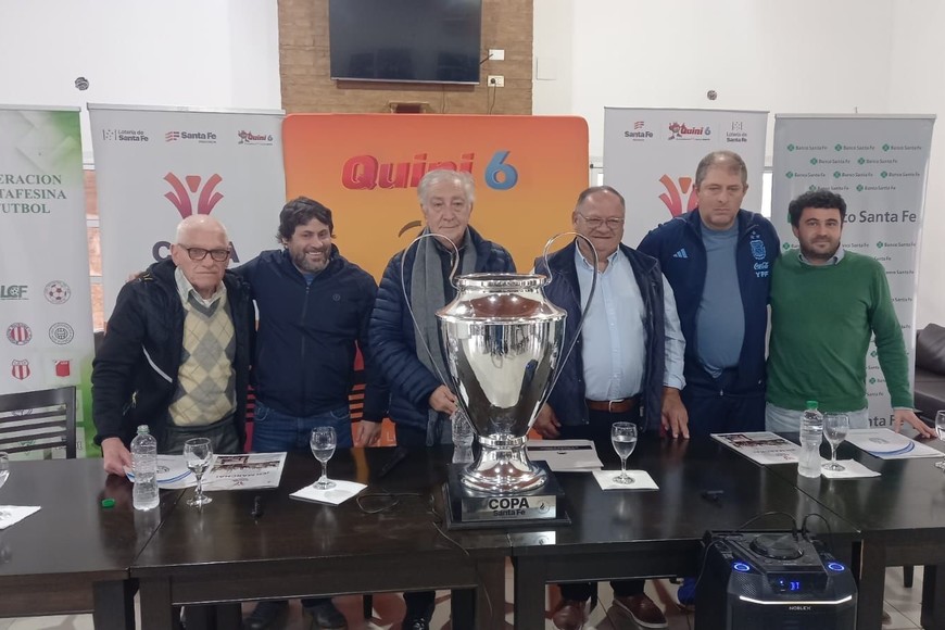 Presentación oficial del partido en Tostado